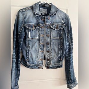 Guess jean jacket size xs